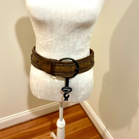 Fossil Accessories - Fossil Brown Leather Belt with Ornate Buckle